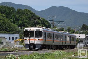JR東海313系列車在飯田線等線路上運行 (Katsumi Yokoyama)