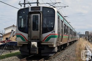 運行於磐越西線等線路的JR東日本E721系列車 (Katsumi Yokoyama)