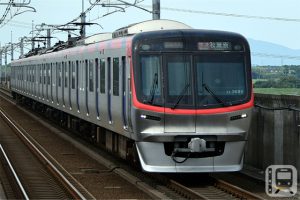 首都圈新都市鐵道TX-3000系列車 (Katsumi Yokoyama)